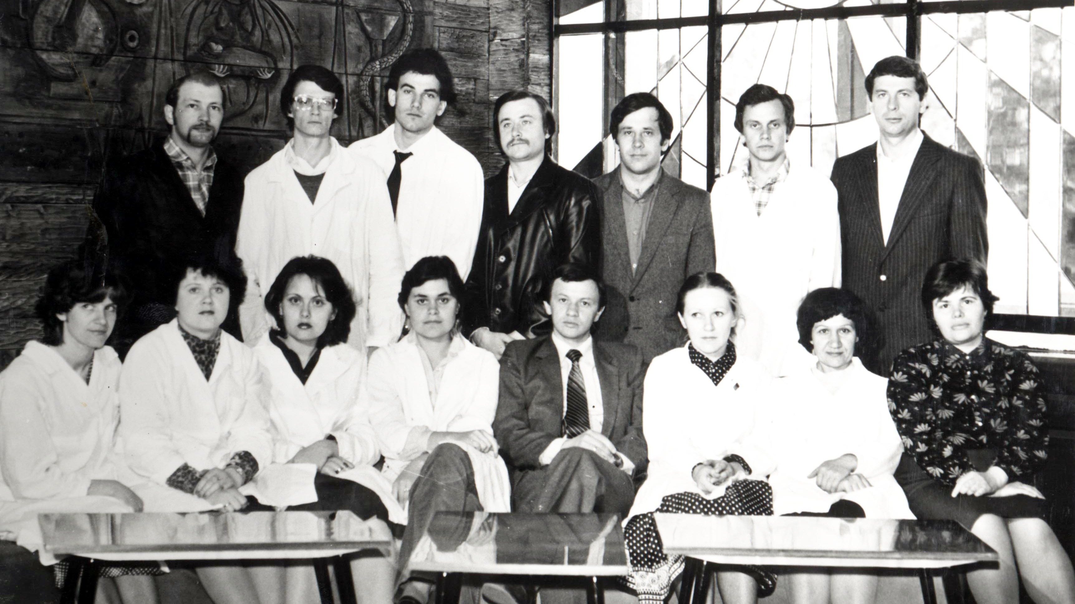 1982